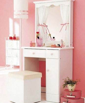 梳妆台应该怎样摆放？