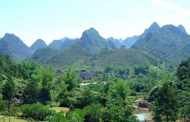 坟墓风水入坟断